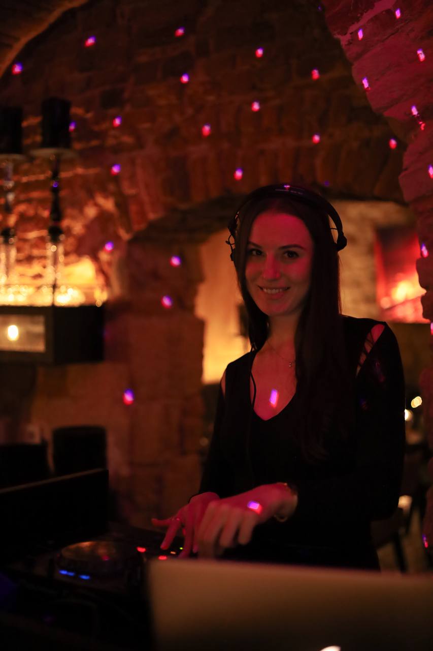 DJ вечори
